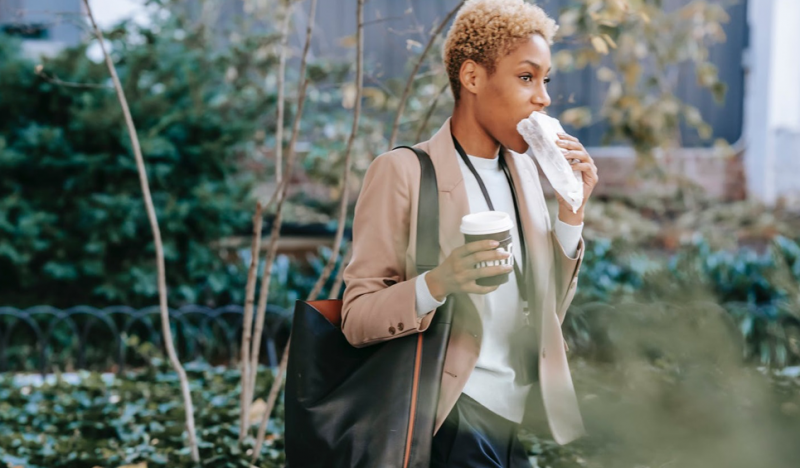 eating-outside-in-japan-1622795920-1.png