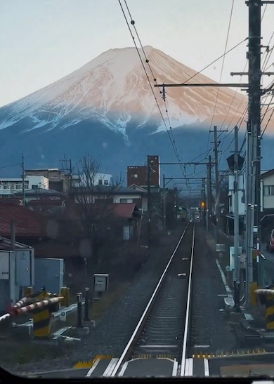 my-feelings-were-shaken-the-view-of-mt-fuji-from-an-unexpected-location-was-just-amazing-awesome-views-are-popular-with-325-million-views-1729552588.jpg