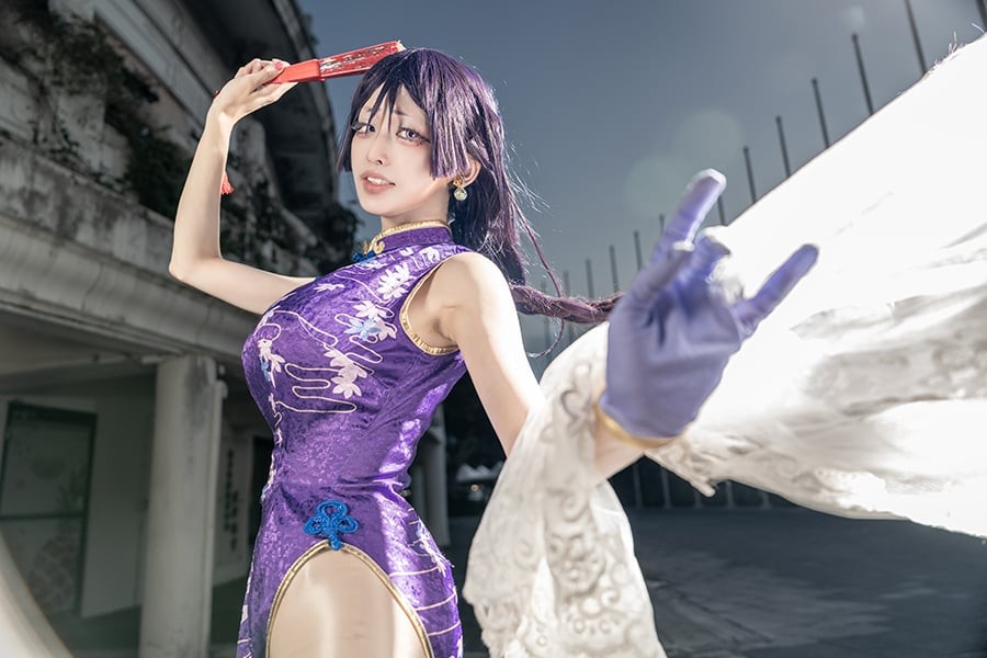 cosplay-minamoto-no-yorimitsus-chinese-dress-from-fgo-by-the-eight-headed-beauty-layer-is-full-of-sex-appeal-1729639507.jpg