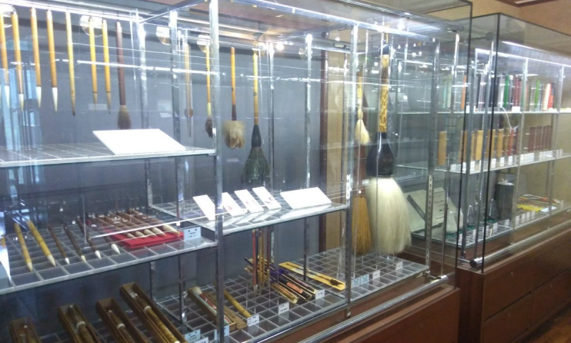 a-treasure-trove-of-japanese-stationery-culture-the-japanese-stationery-museum-1756340010-1.jpg