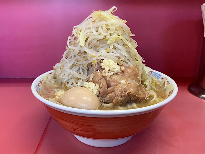what-is-japans-popular-ramen-culture-ramen-jiro-1757548702-1.jpg