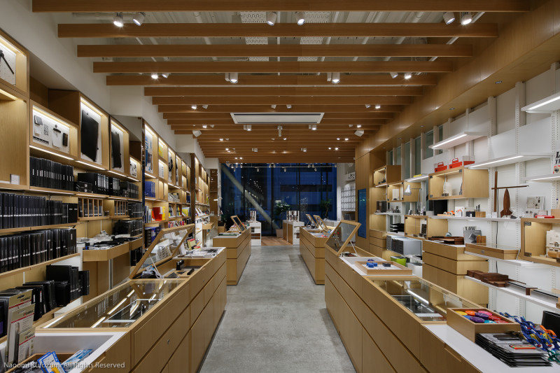 the-allure-of-stationery-experienced-in-japan--ginza-itoya-main-store-1759189963-1.jpg