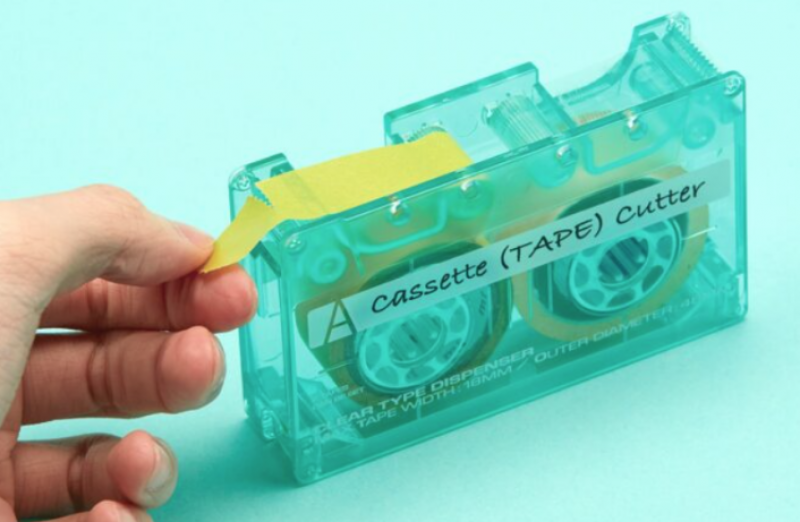 japans-showa-retro-craze-cassette-tape-style-tape-cutter-gains-overseas-attention-1764027767-1.png