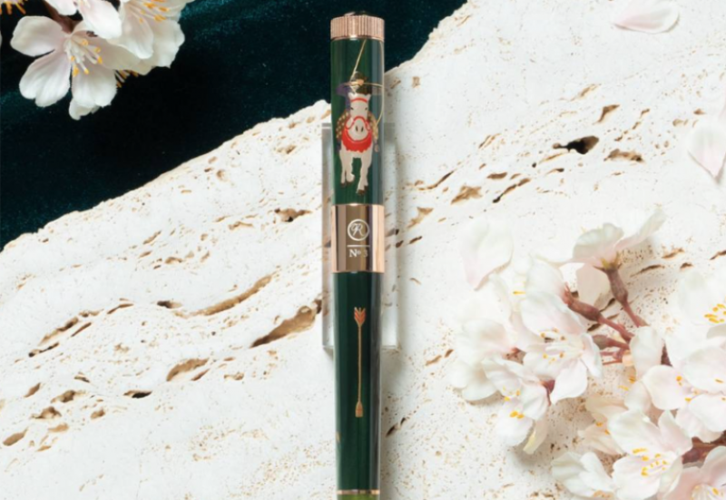 japanese-makie-artistry-shines-in-new-zodiac-fountain-pen-1766706395-1.png